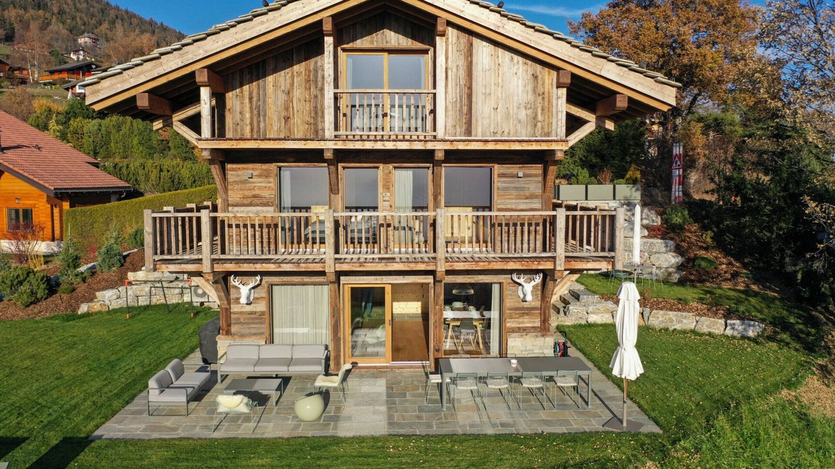 Arbaz Ski Chalet | Dream COSY & QUIET chalet 9 pers
