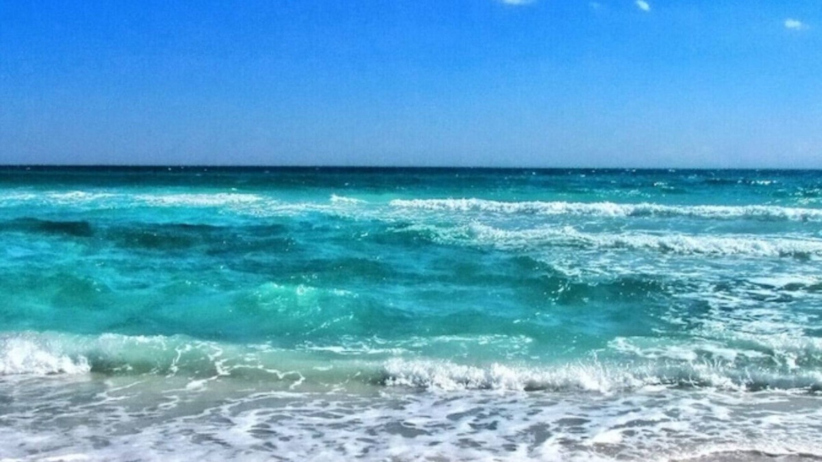 Fort Walton Beach - Destin Condo | Dream Destin-ation 2 bed, 2 bath condo, 5 minutes to deeded beach access