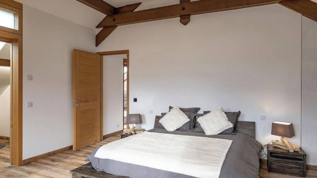 Arenthon Apartment | Dream escape, for an unforgettable stay, in a warm and refined setting