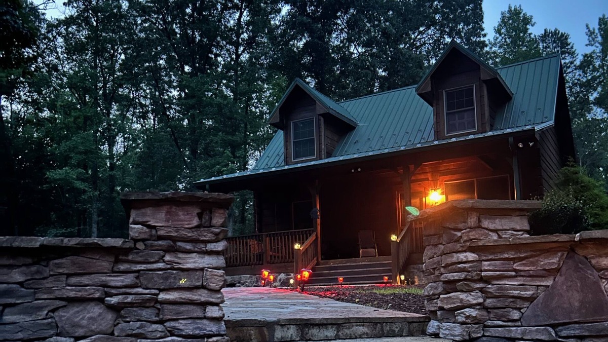 Salisbury Cabin | Dream Estate