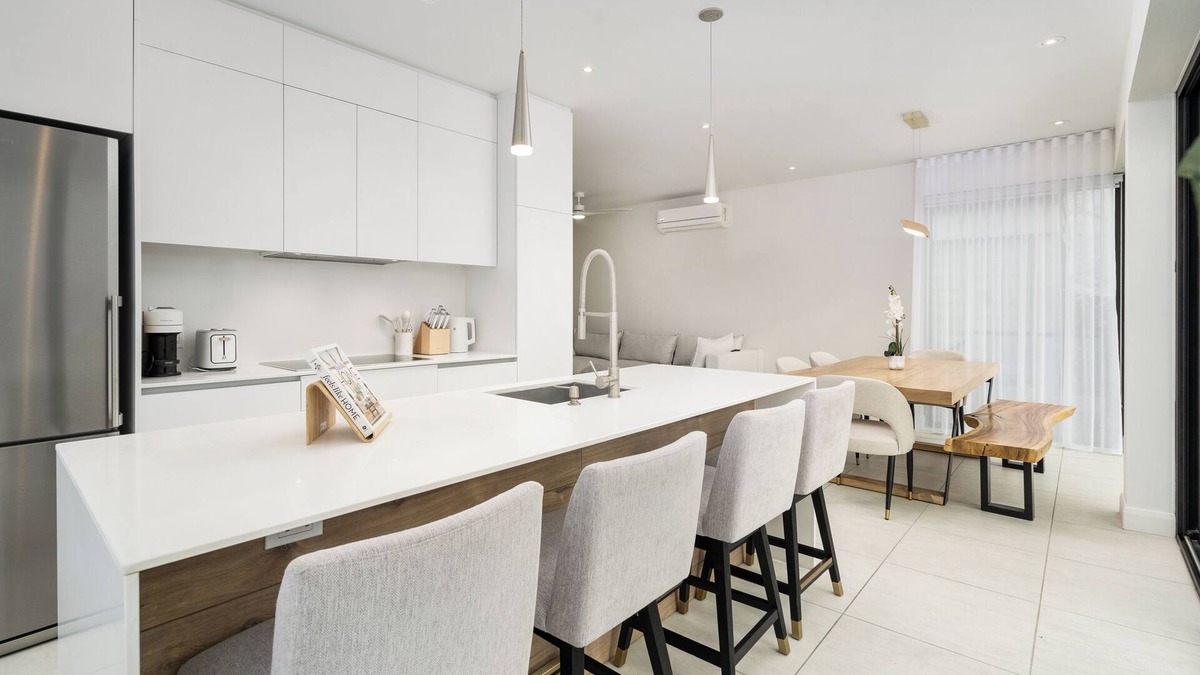 Laval Condo | Dream Home Retreat - Condo Laval