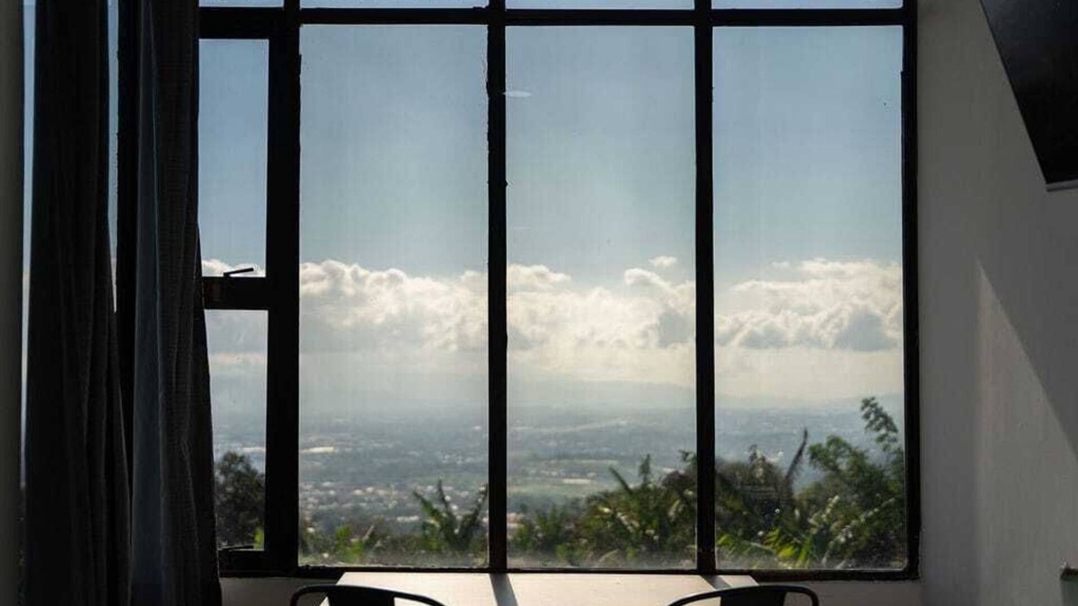 Roble Apartment | Dream Homes Vacaciones Heredia - 8.5 miles Airport
