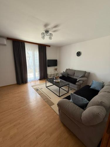Laktasi Apartment | Dream house