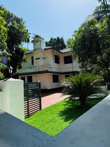 Kozhikode Villa | Dream House Near IIM Kozhikode & NIT Calicut