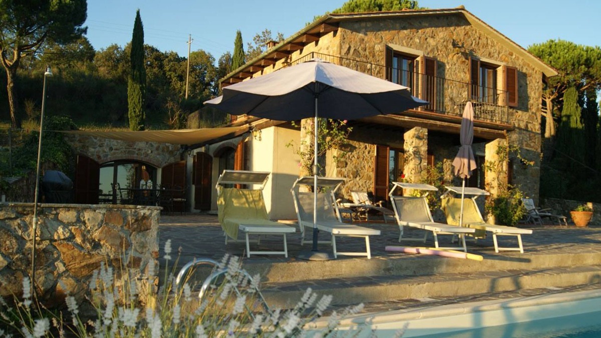 Roccatederighi Villa | Dream Pool, near Siena sea views, 9 people, romantically & culinary close