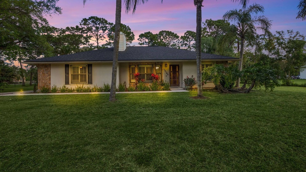 Jupiter Farms House | Dream Stay: House with Pool, 1.5 Acres, 15 Min to Jupiter Beach & Shops