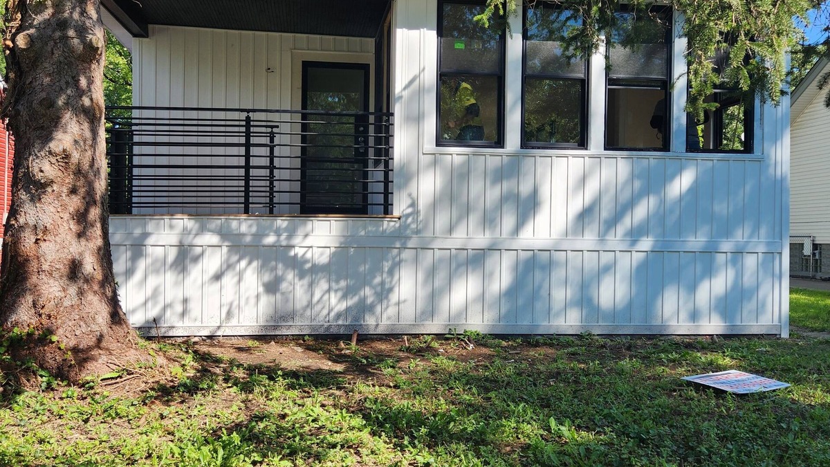 Homewood House | Dream Stay - Modern Bungalow Near Downtown