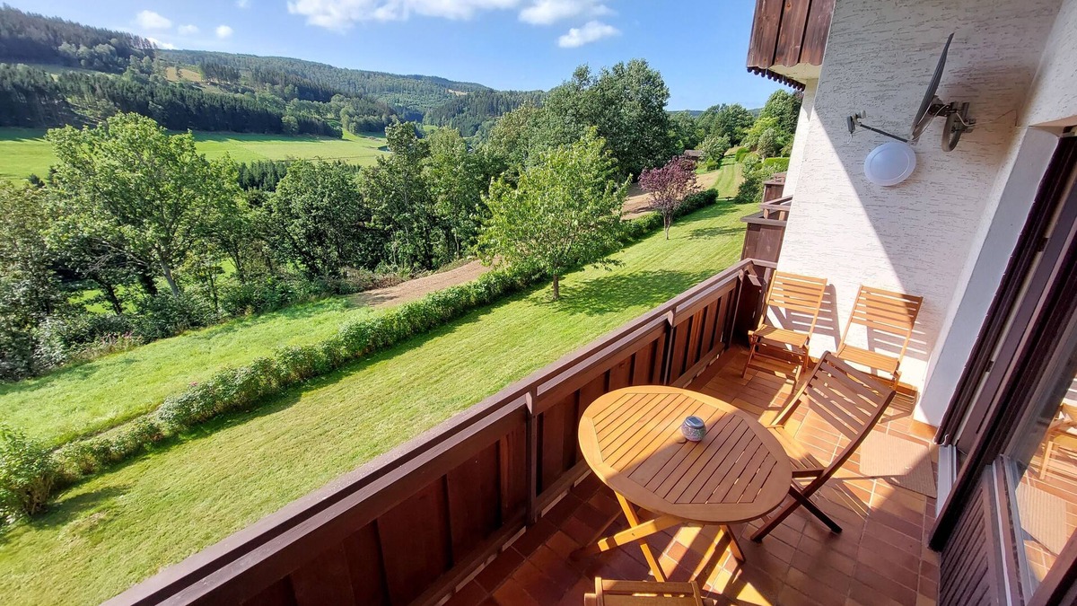 Zueschen Apartment | Dream vacation apartment 'Emmy' with balcony with breathtaking view