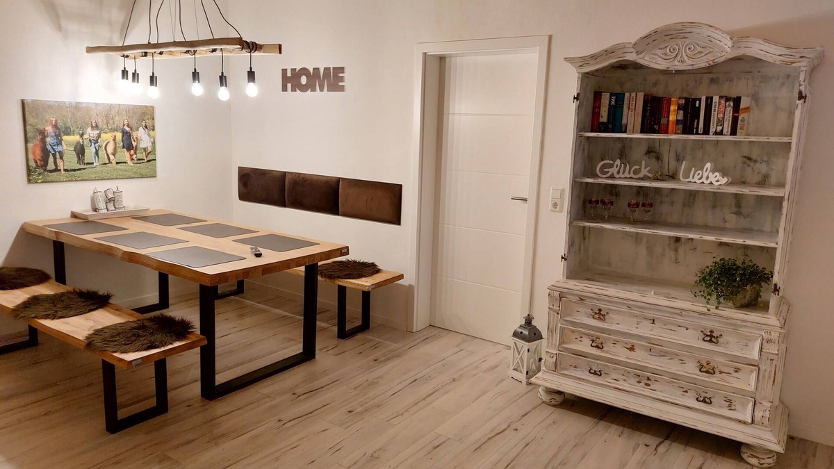 Goslar Apartment | Dream vacation apartment for 4 people at Alpakahof Goslar