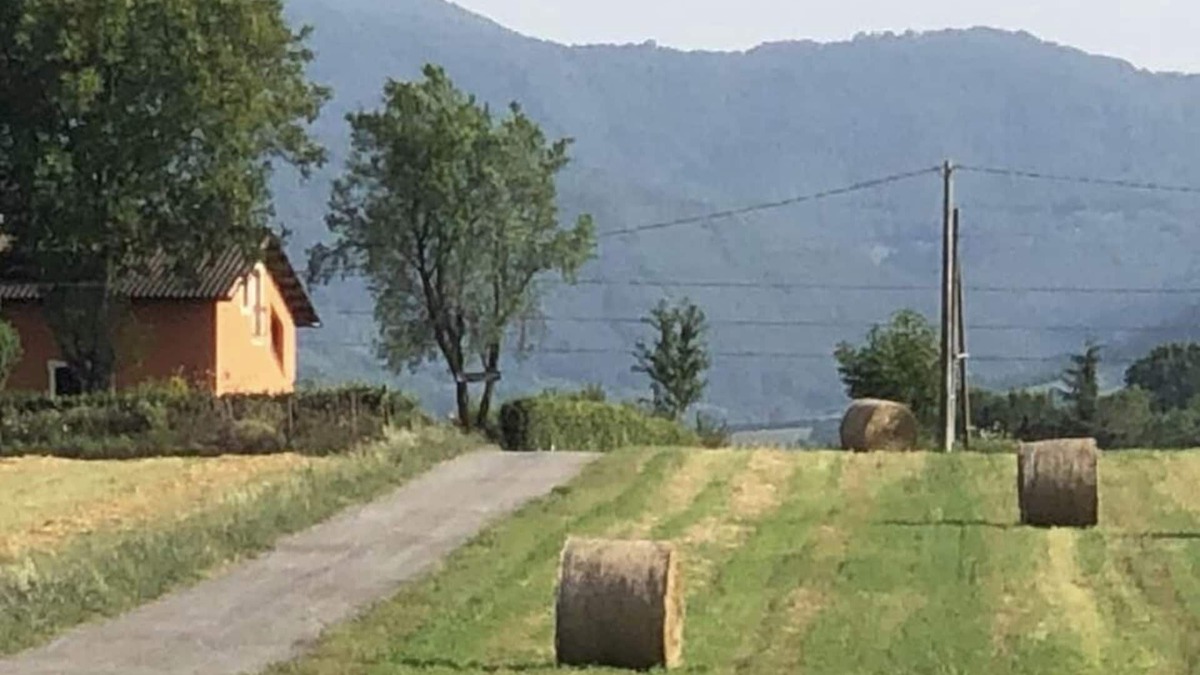 Valmontone Cottage | Dreams Valley, Vacation home and B&B near MagicLand and Fashion District!