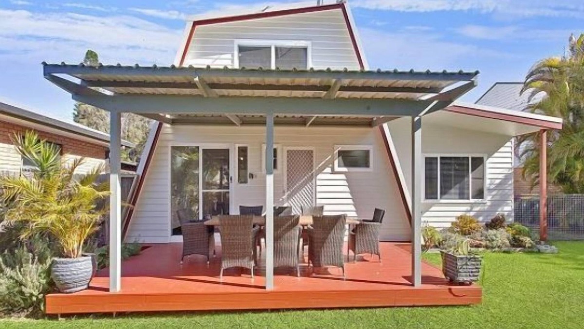 Hat Head House | Dreamtime - 5 Ward St Hat Head NSW 2440
