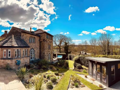 Crigglestone House | Dreamwood Cottage
