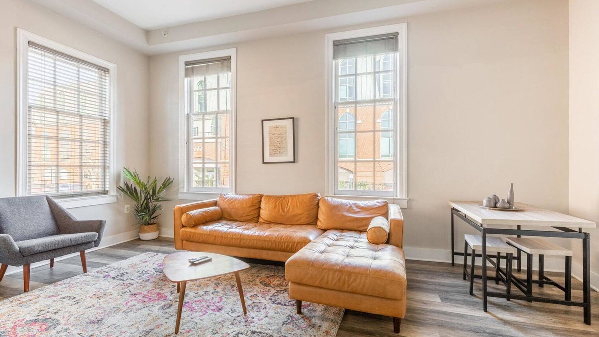 Jefferson Manor Apartment | Dreamy Alexandria West 2BR w/W/D, nr Restaurants, by Blueground