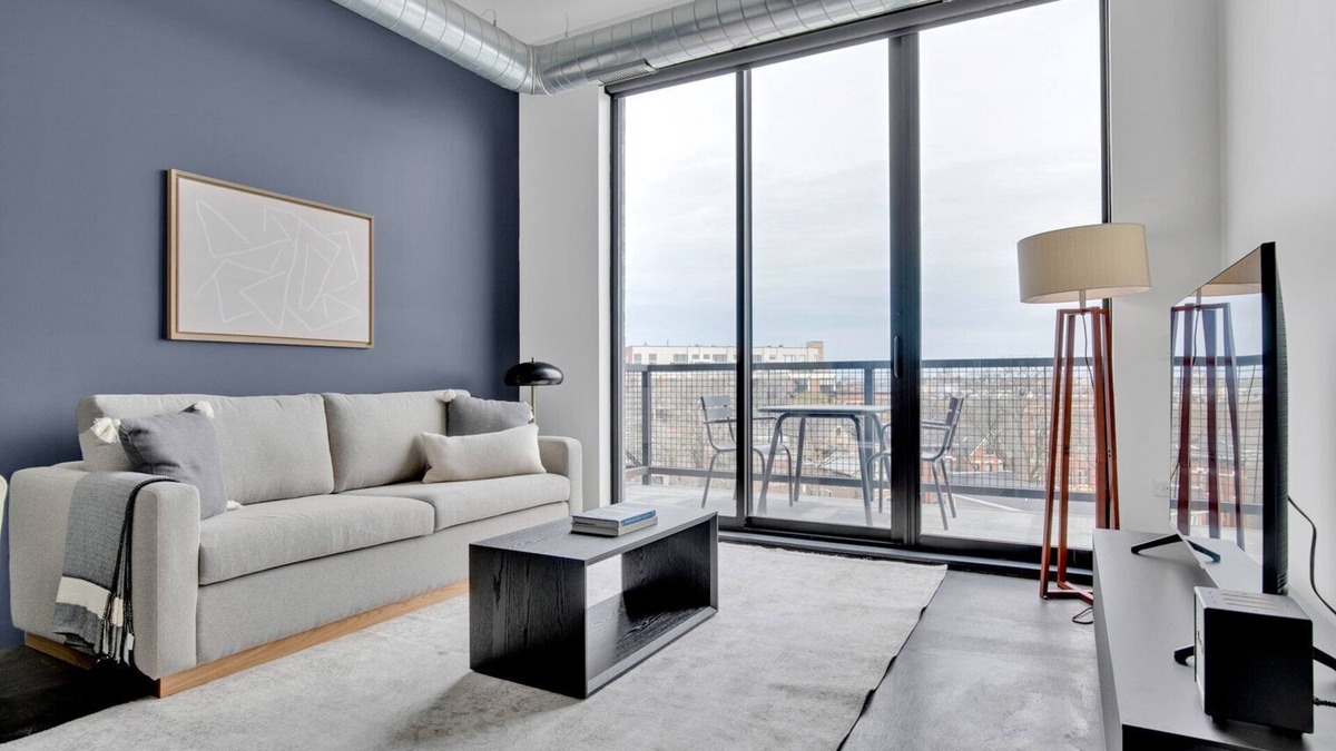 Wicker Park Apartment | Dreamy Bucktown 1BR w/BBQ, Roof & Outdoor firepit, by Blueground