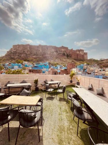 Gulab Sagar Hotel | Dreamy Drips Cafe