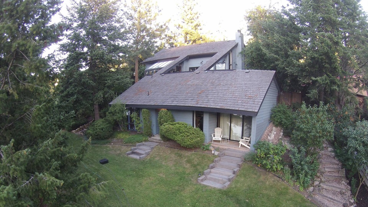 Vernon House | Dreamy Kalamalka Lake House
