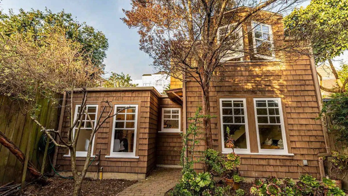 Dolores Heights Cabin | Dreamy Minimalist 1BR Cottage in Eureka Valley
