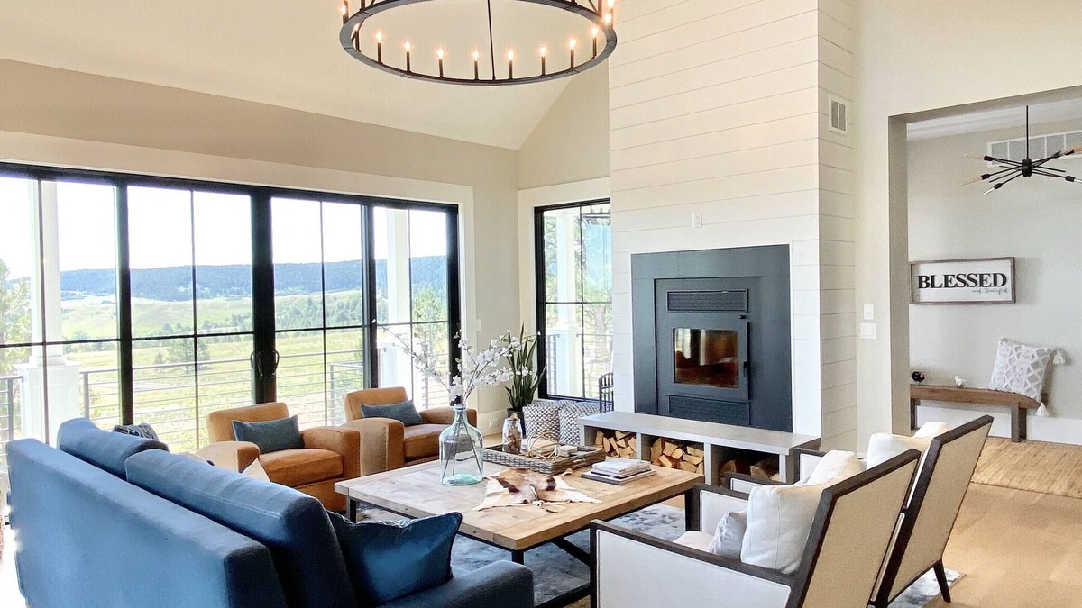 Larkspur House | Dreamy Mountain Escape