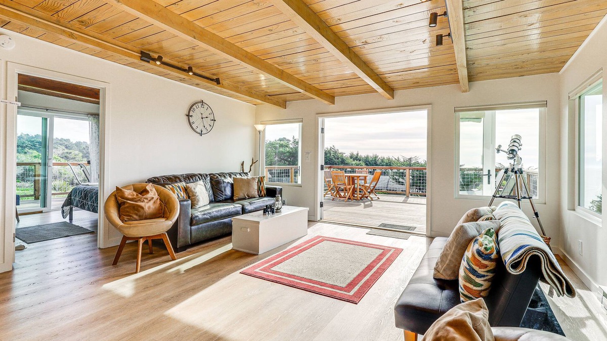 Timber Cove Cottage | Dreamy Sonoma Coast Cottage w/ Ocean Views