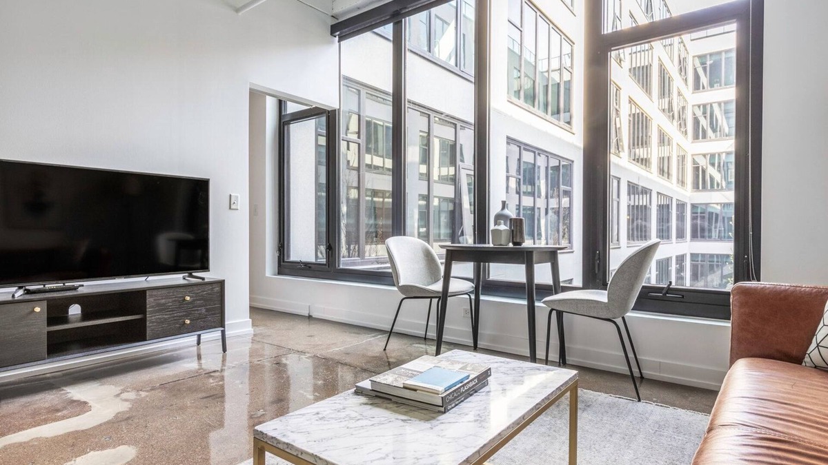 Uptown Apartment | Dreamy Uptown 1BR w/Gym, Rooftop Pool, 2 blocks to L, by Blueground