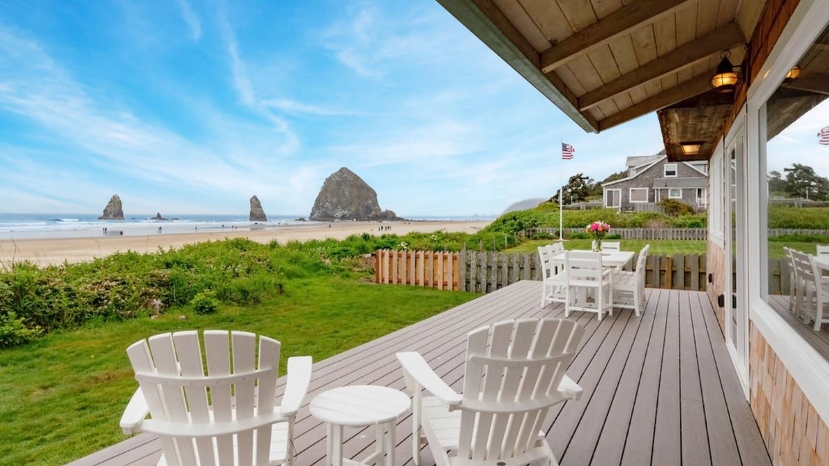 Tolovana Park House | Driftaway by AvantStay | Direct Cannon Beach Access w/Stunning Views