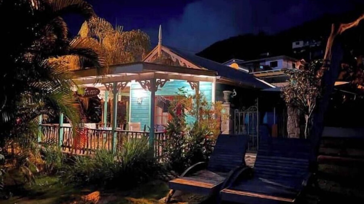 Choiseul Quarter Cottage | Driftwood Beach Cottage