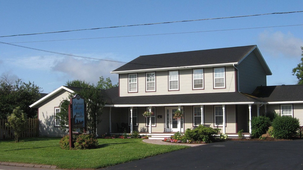 Summerside Bed & Breakfast | Driftwood Heights Bed & Breakfast