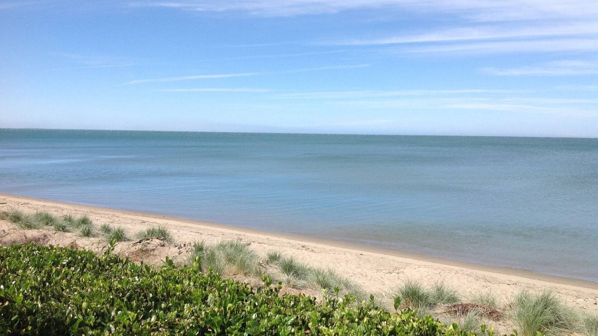 Pakawau House | DRIFTWOOD INN - PAKAWAU BEACH FRONT