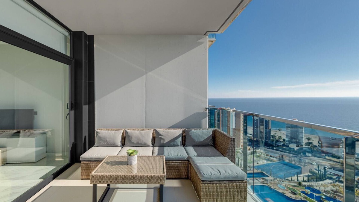 Cala Apartment | DRIVE 240 3 Bedrooms Apartments