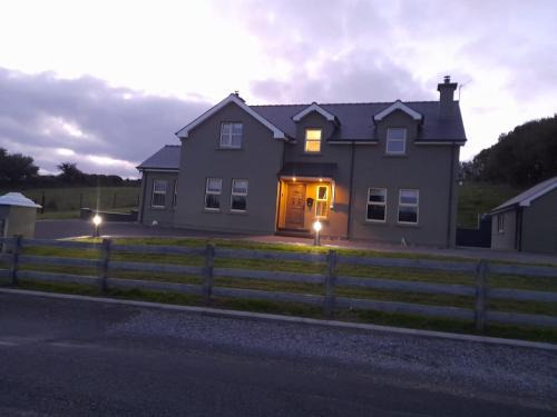 Milltown House | Dromore house F94W57E
