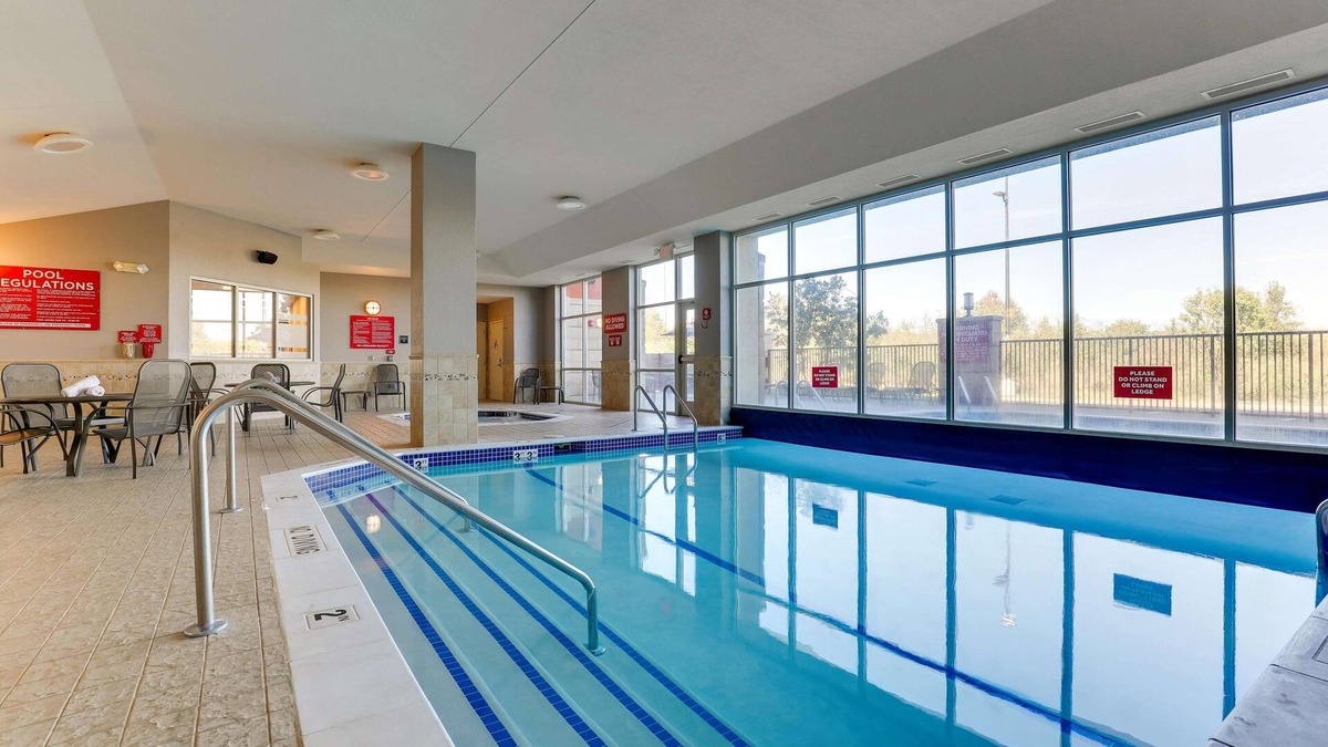 Blue Springs Hotel | Drury Inn & Suites Kansas City Independence