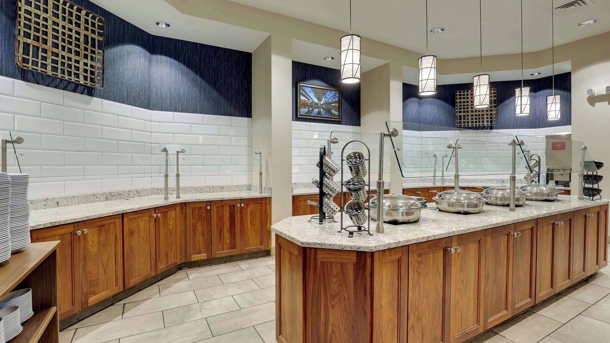 Lafayette Hotel | Drury Inn & Suites Lafayette, IN