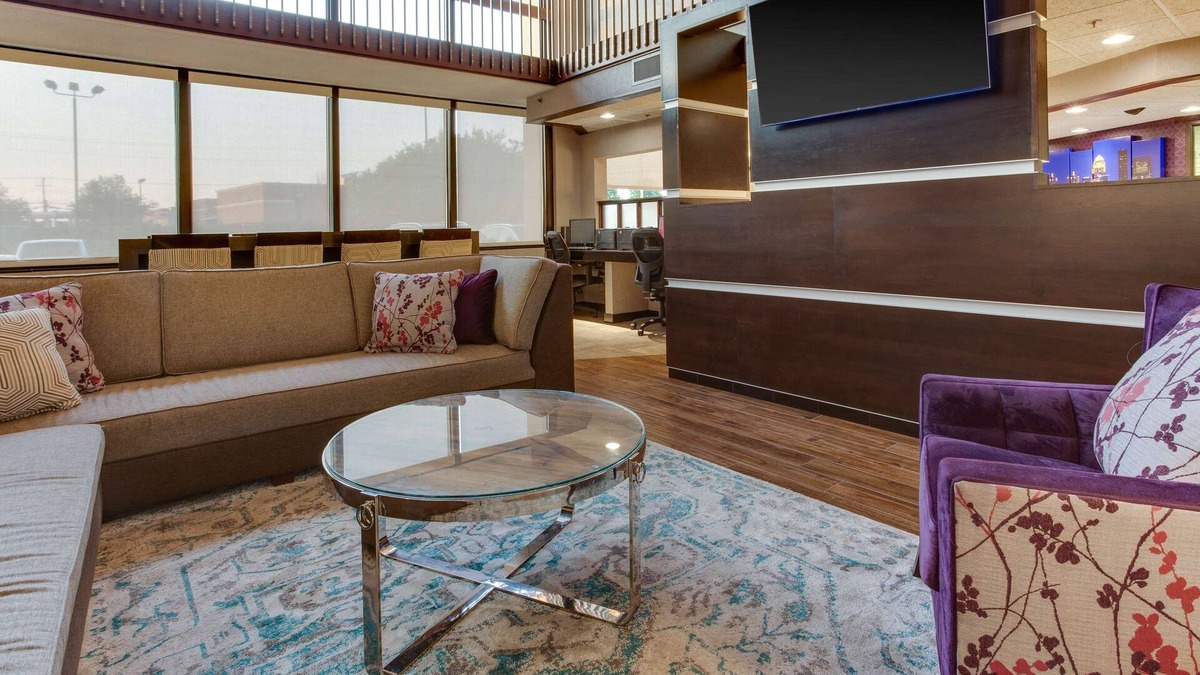 Buechel Hotel | Drury Inn & Suites Louisville East