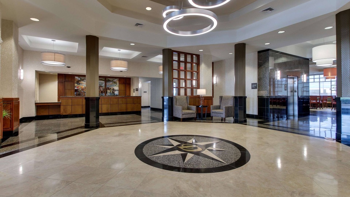 Meridian Hotel | Drury Inn & Suites Meridian