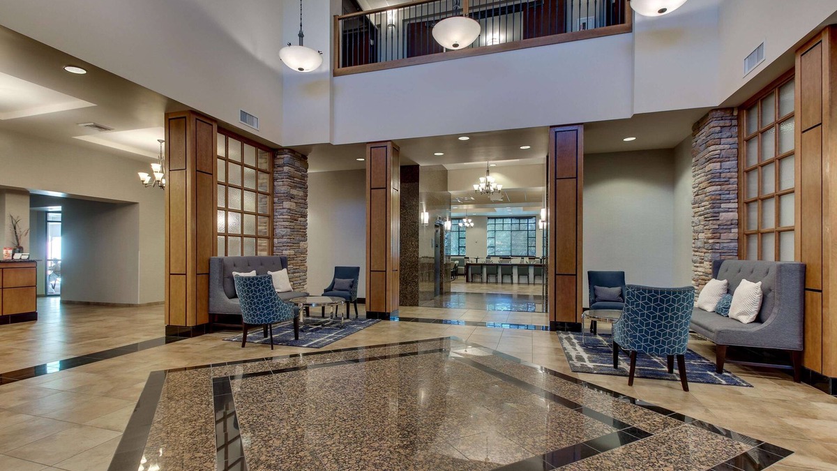 Deer Valley Hotel | Drury Inn & Suites Phoenix Happy Valley