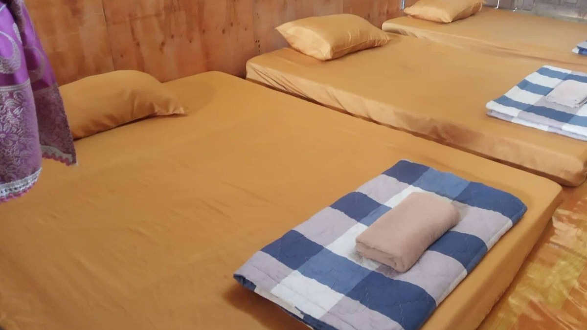 Yen Minh Hostel | Du Gia Waterfall Hostel & Homestay