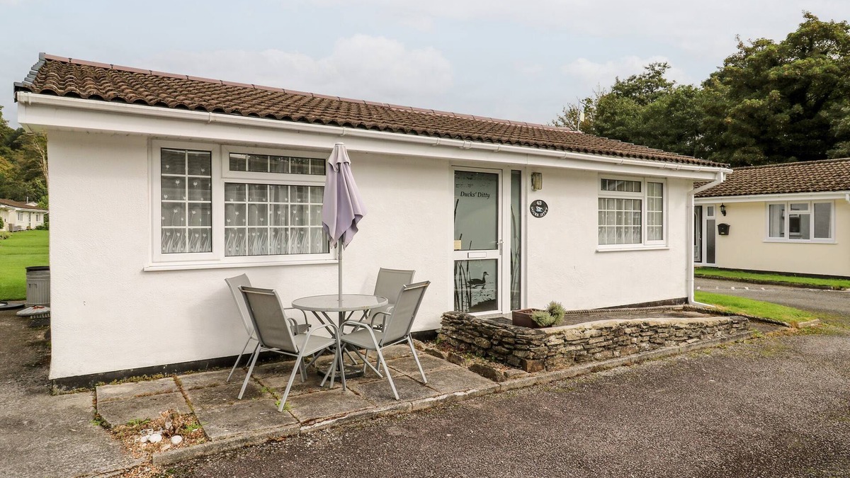 Liskeard Cottage | DUCKS DITTY, pet friendly in Liskeard