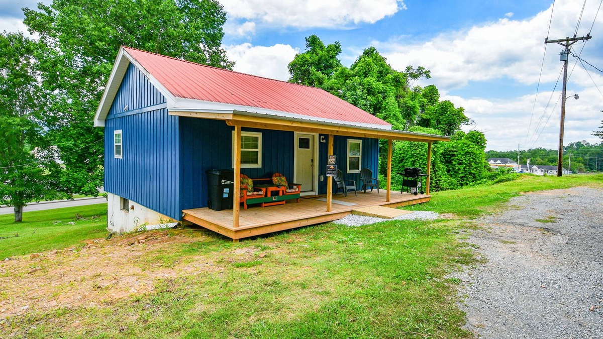 Ducktown House | Ducktown Cottage-Ducktown TN- 2br/2ba -Close to Ocoee River Rafting
