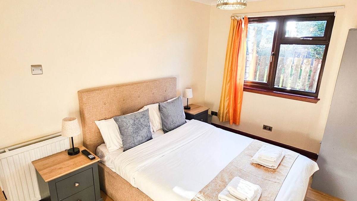 Bingham Bed & Breakfast | Duddingston Guest House - Room 2