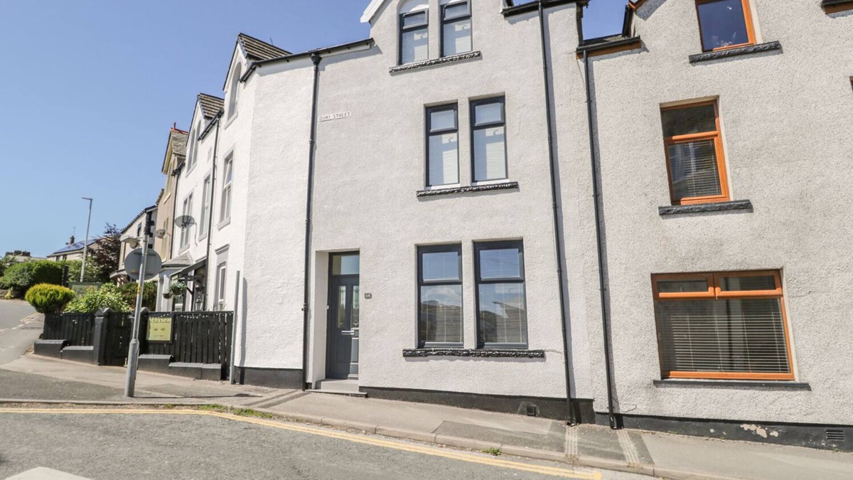 Millom Cottage | DUDDON HOUSE, family friendly in Millom, Cumbria
