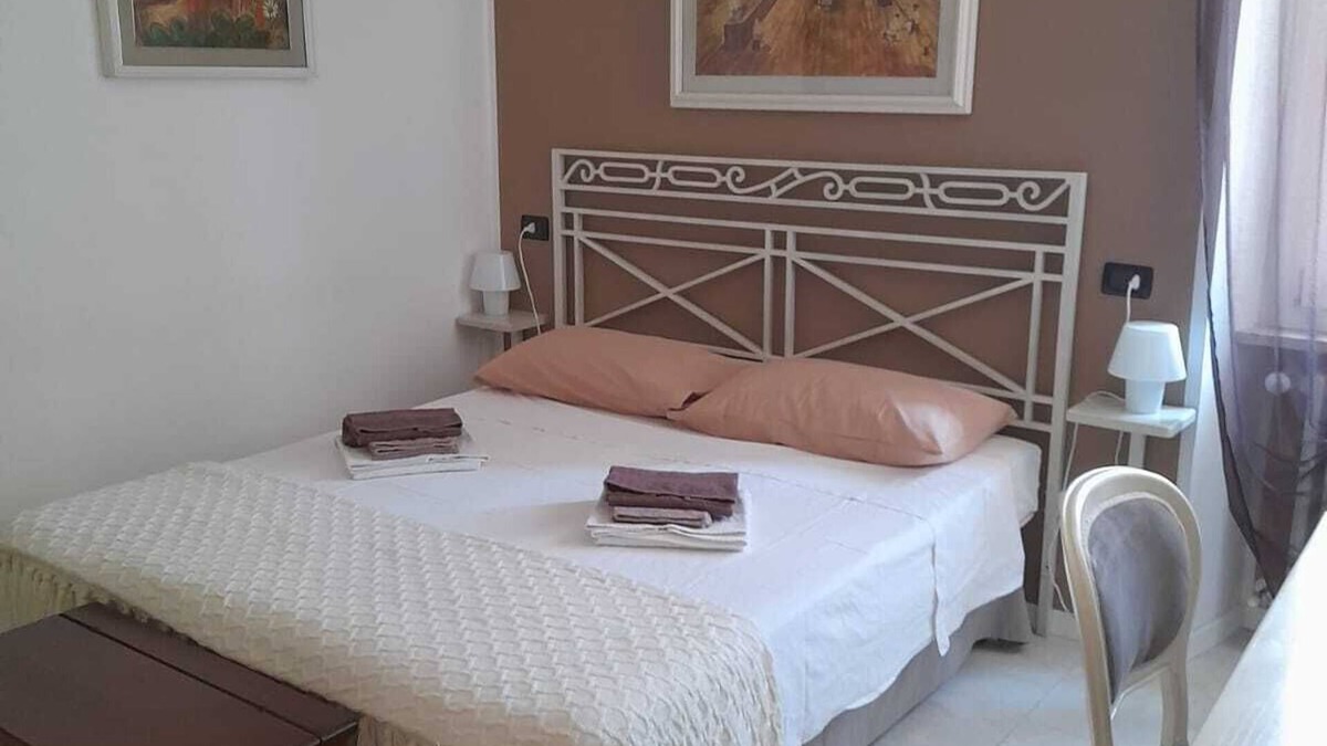 Fornole House | DUETERRE Room & Host - Fornole (TR) Italy - Marietta