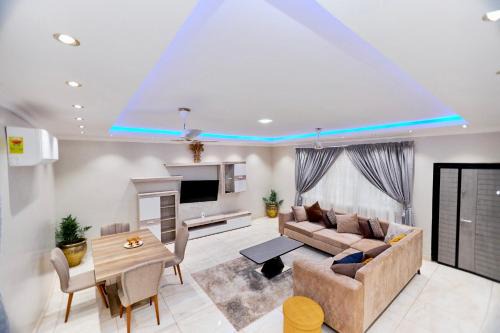 Adenta Apartment | Duffie's Mansion