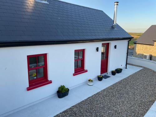Liscannor Apartment | Dun Aengus Cottage on the Cliffs of Moher