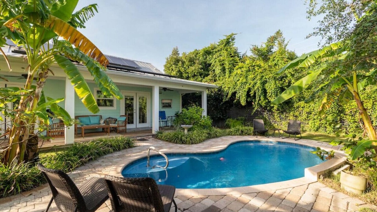 Vilano Beach House | Dune Bungalow Steps from the beach and river