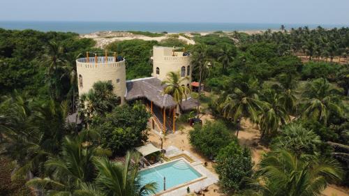 Etalai House | Dune Towers