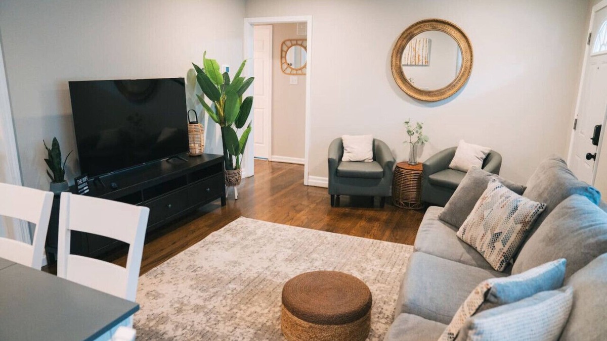 Miller Beach House | Dunes Haven - Just minutes from Lakefront