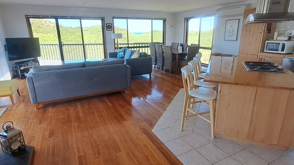 Surf Beach House | Dunes on The Esplanade Surf Beach