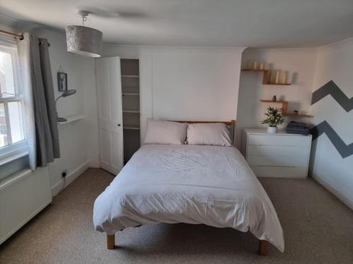 Canterbury Apartment | Dunstans Retreat