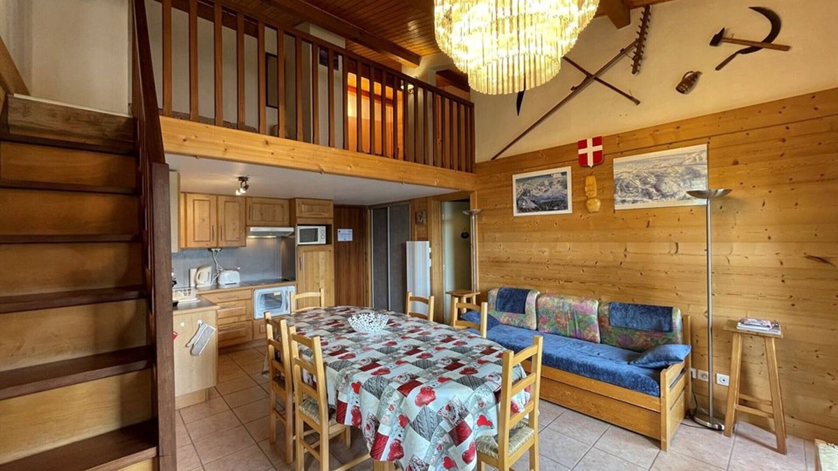 Cohennoz Apartment | Duplex 6 Pers, Pied des Pistes avec Balcon, Parking et Wi-Fi Optionnel