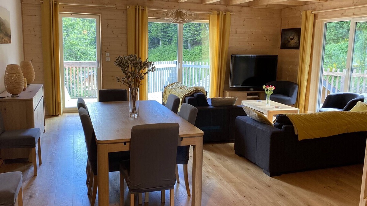 Laveissiere Apartment | Duplex AIGUILLON R+1